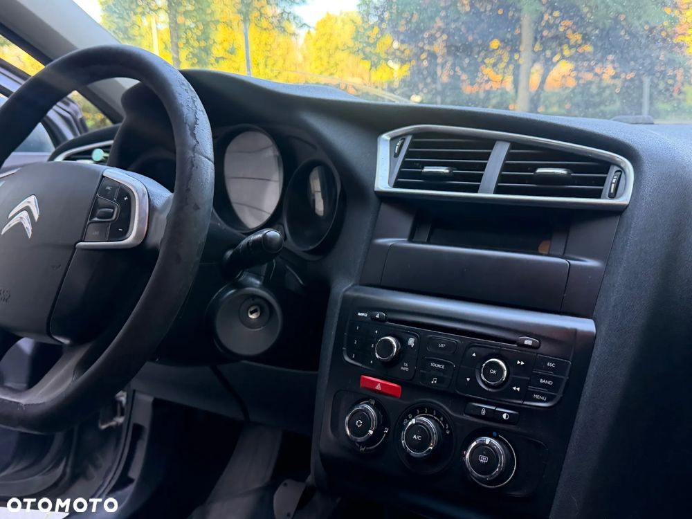 Citroën C4 1.6 HDi Impress - 12