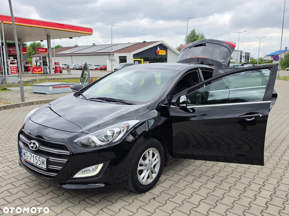 Hyundai i30 1.6 GDI BlueDrive Premium - 9