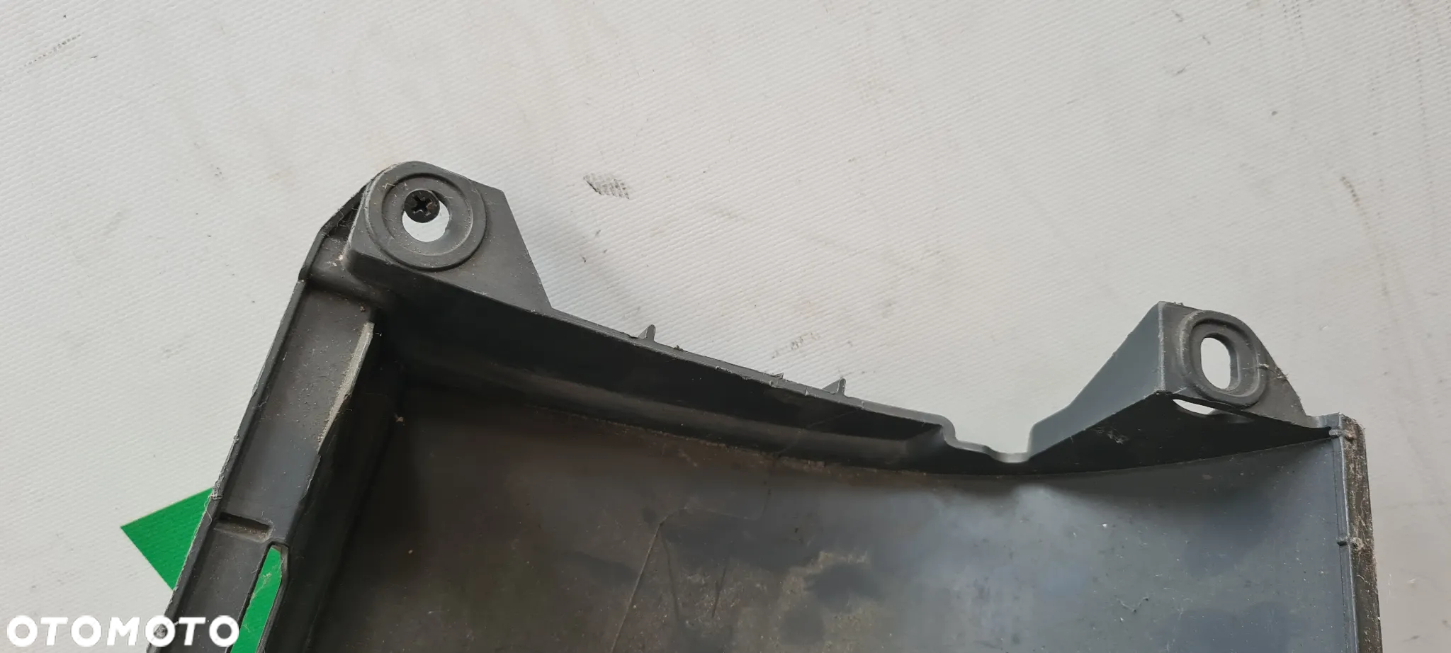 VW T5 LIFT Narożnik ZDERZAK  lewy tył 7H0807321D - 5