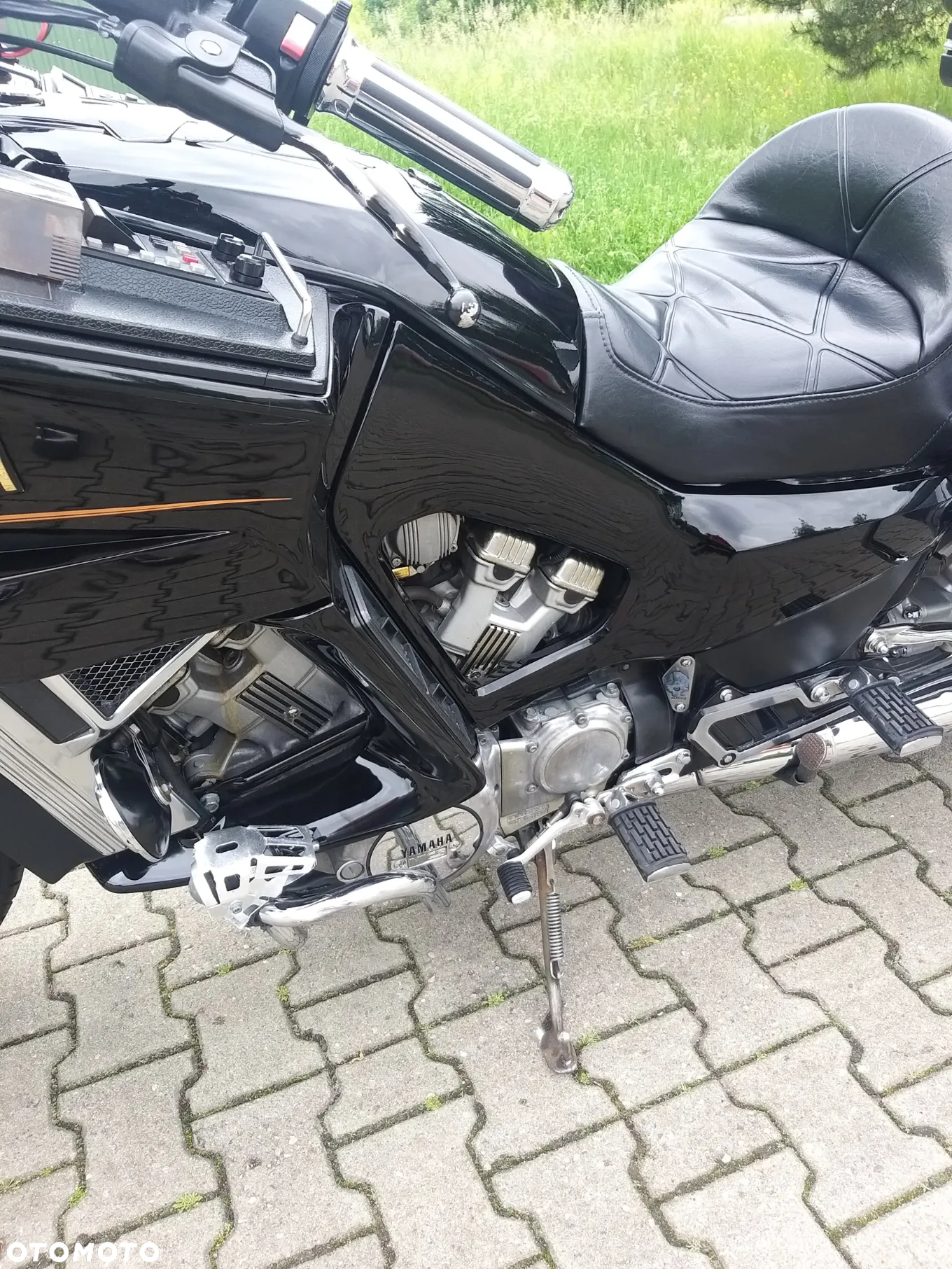 Yamaha XVZ - 11