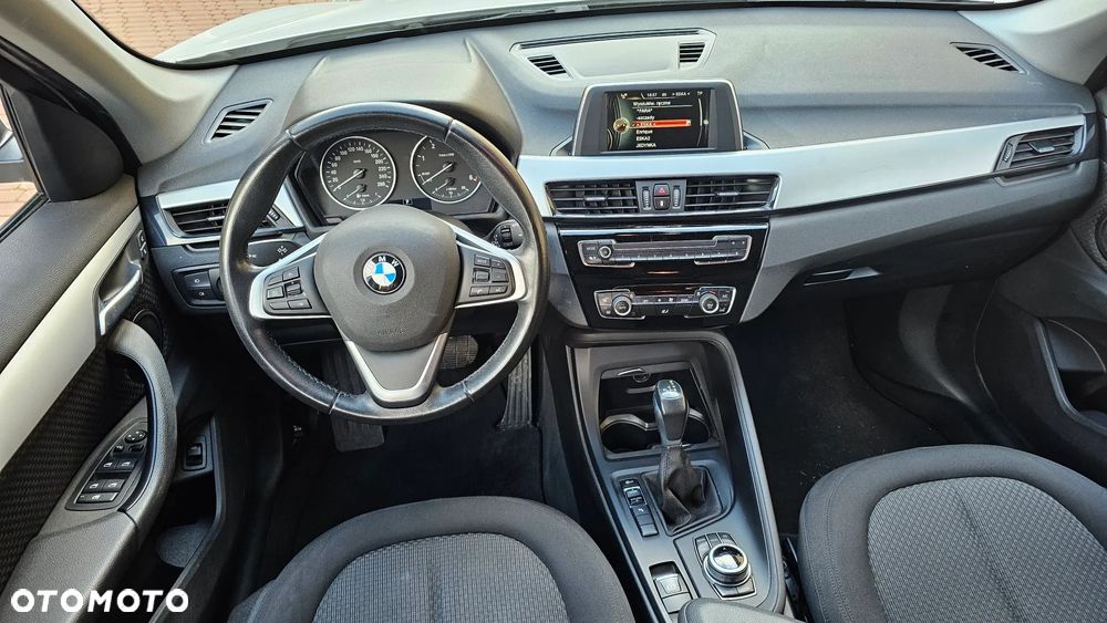 BMW X1 sDrive18d Advantage - 29