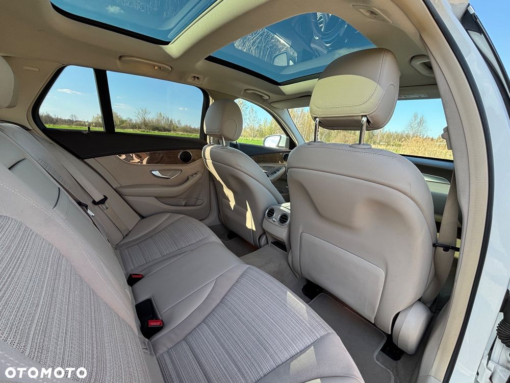 Mercedes-Benz Klasa C 180 7G-TRONIC - 10