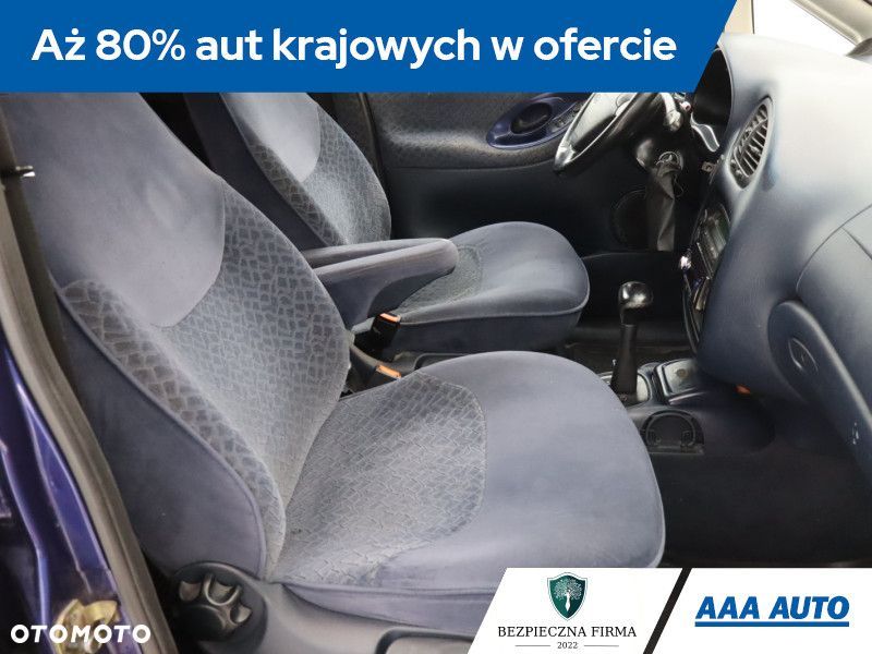 Ford Galaxy - 10