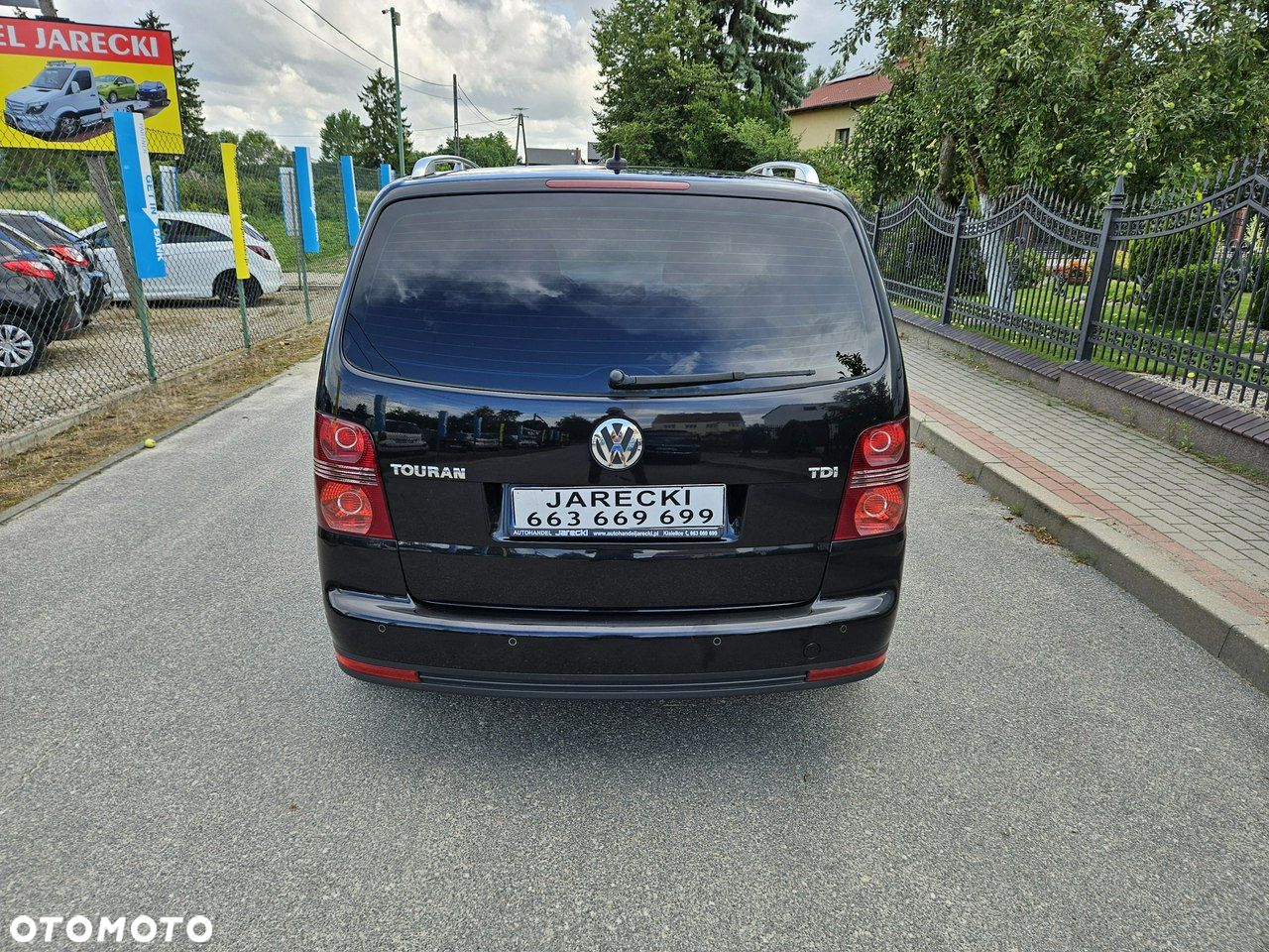 Volkswagen Touran - 5