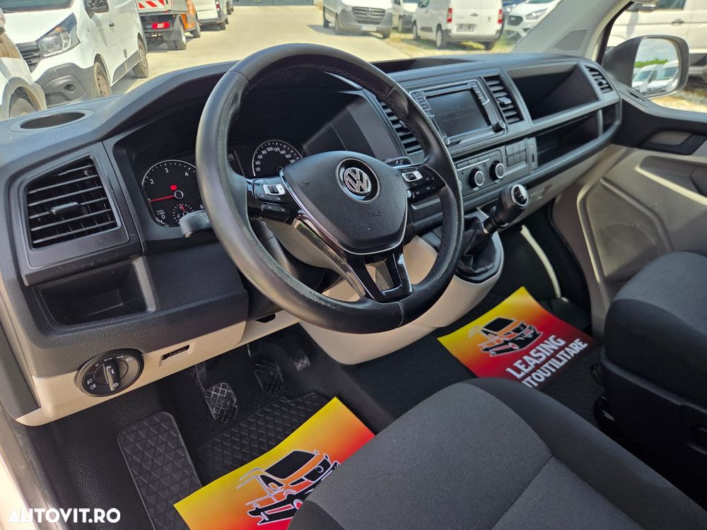 Volkswagen Transporter Business Line 204CP - 24