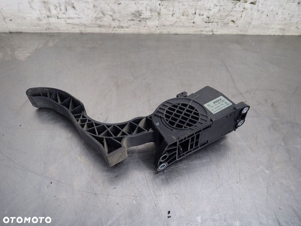 PEDAŁ GAZU SKODA ROOMSTER PREMIA 1.4 6Q1721503H - 1