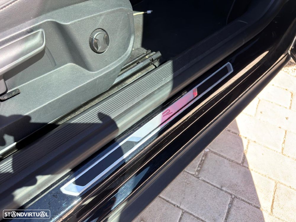 VW T-Roc Cabrio 1.5 TSI R-Line DSG - 23