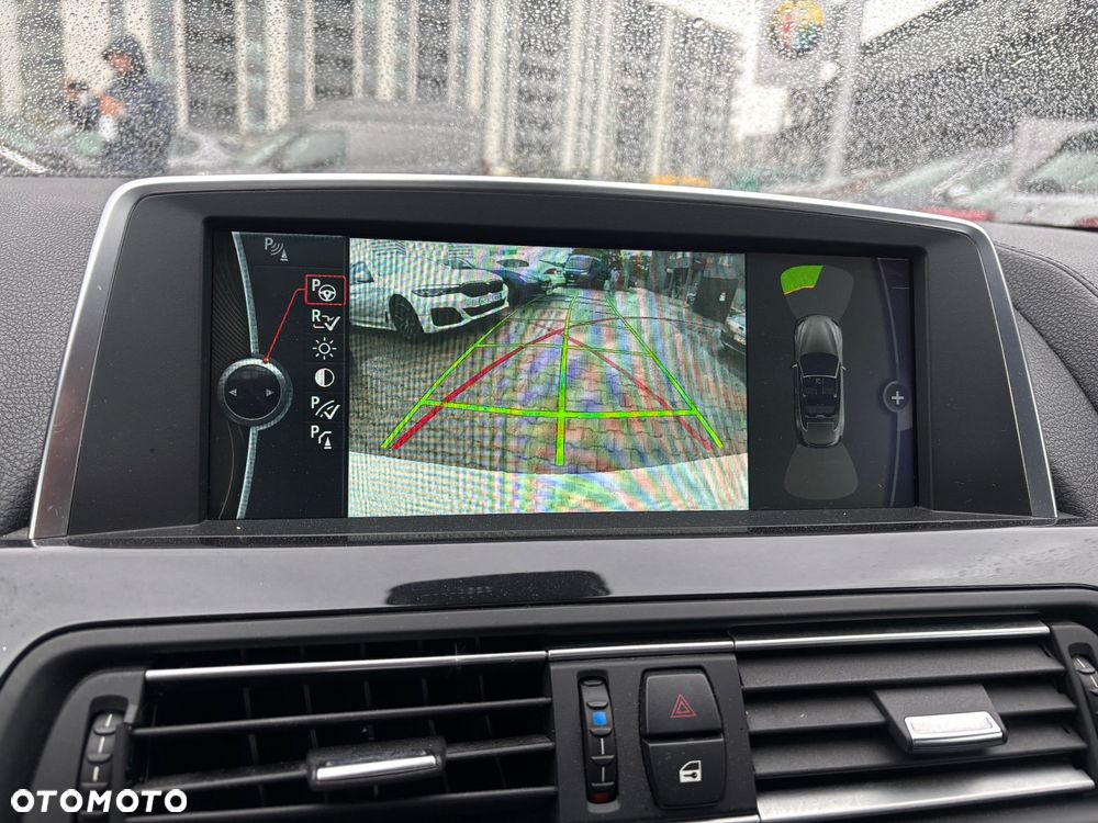 BMW Seria 6 650i - 17