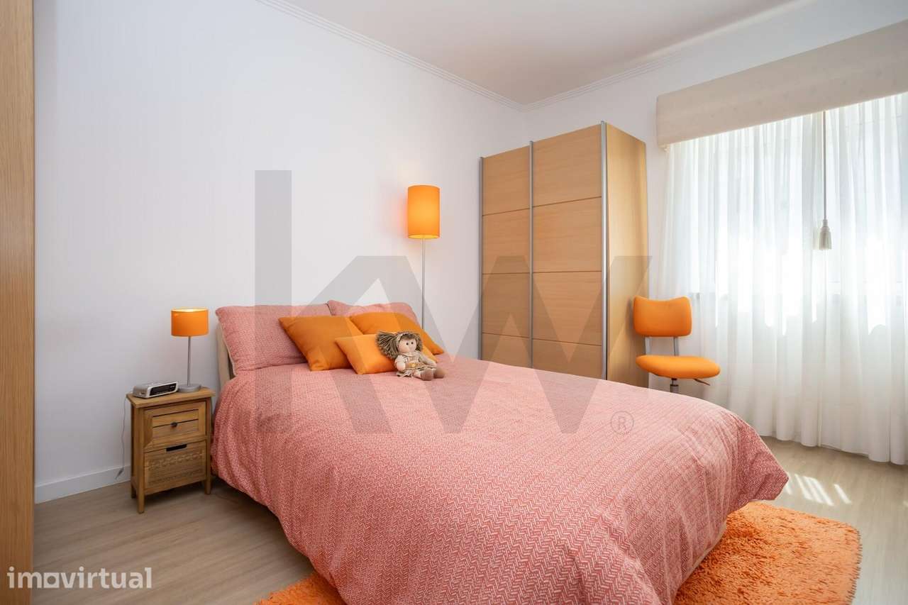 Apartamento T2 Remodelado em Aldeia de Paio Pires - Grande imagem: 2/20