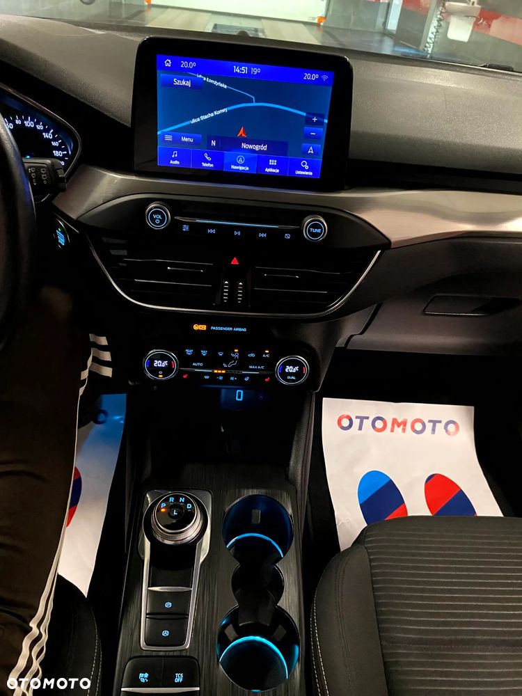 Ford Focus 2.0 EcoBlue Titanium - 19