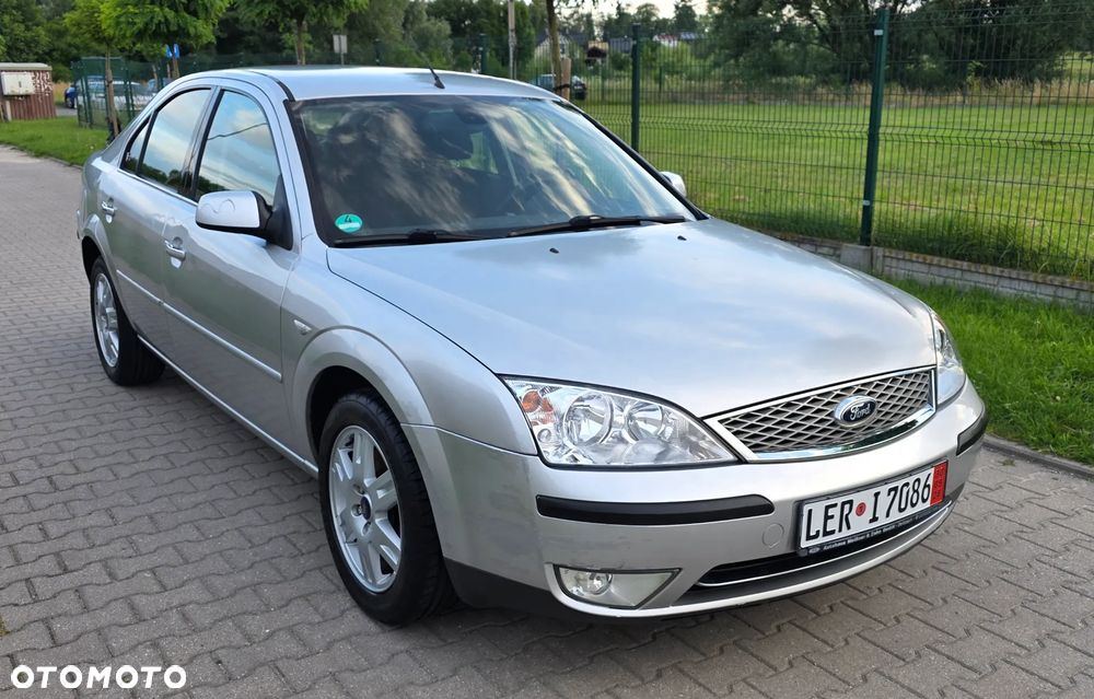 Ford Mondeo 2.0 Ghia Executive - 5