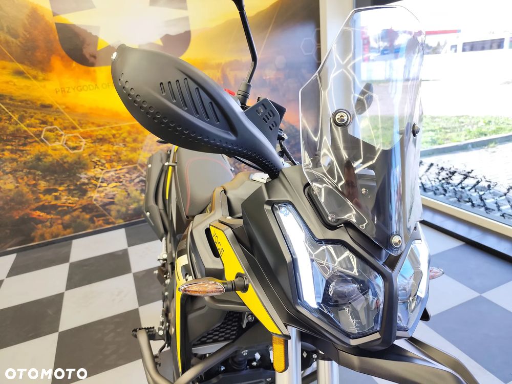 VOGE 300GY RALLY - 15