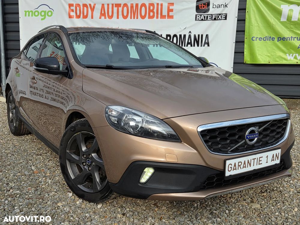 Volvo V40 D2 R Design - 2