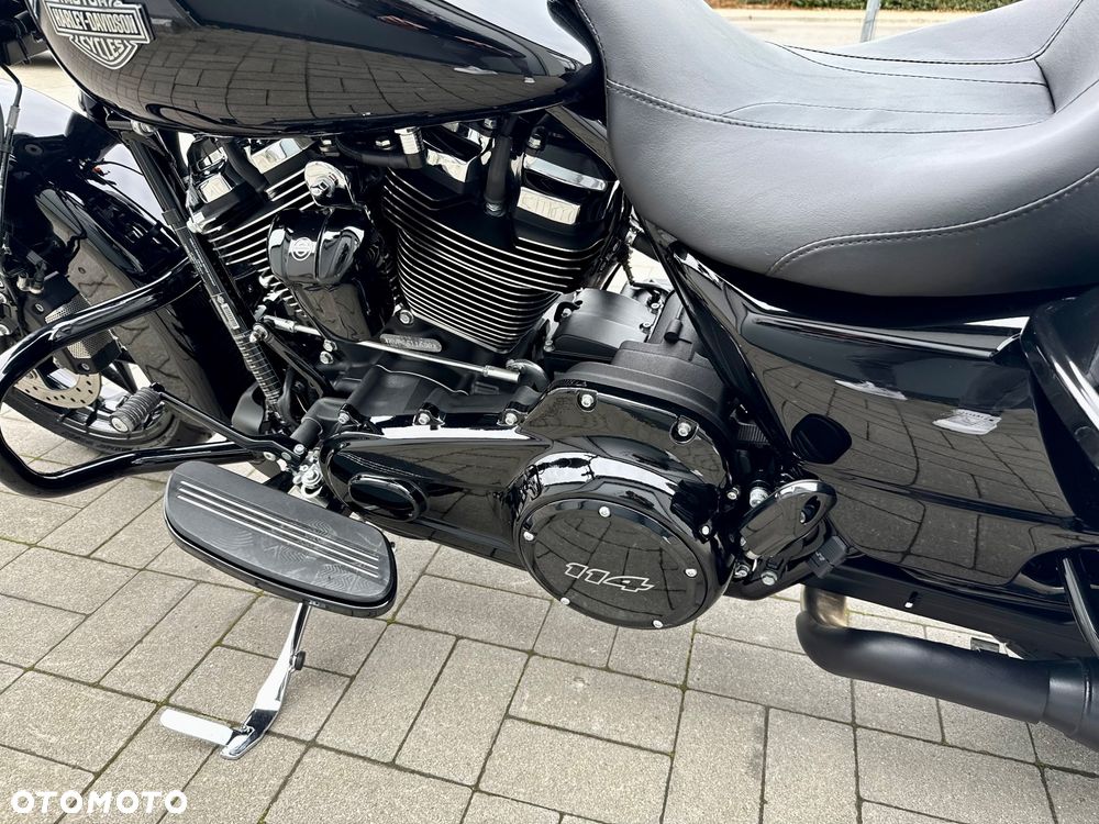 Harley-Davidson Touring Road King - 10