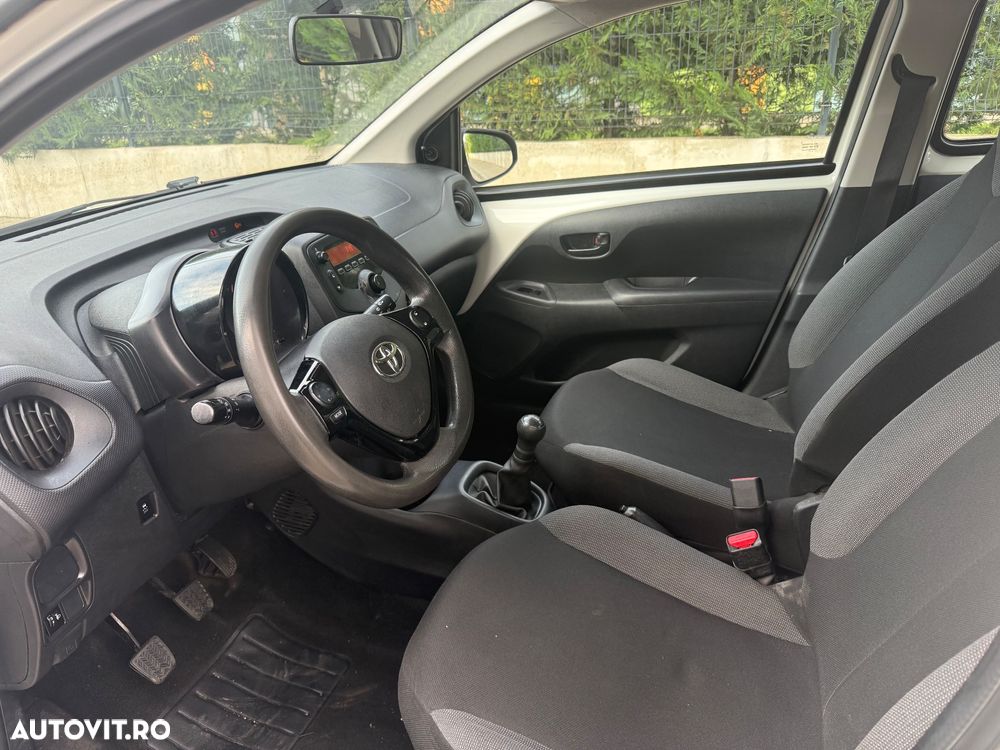 Toyota Aygo 1.0 VVY-I 5 usi X - 10