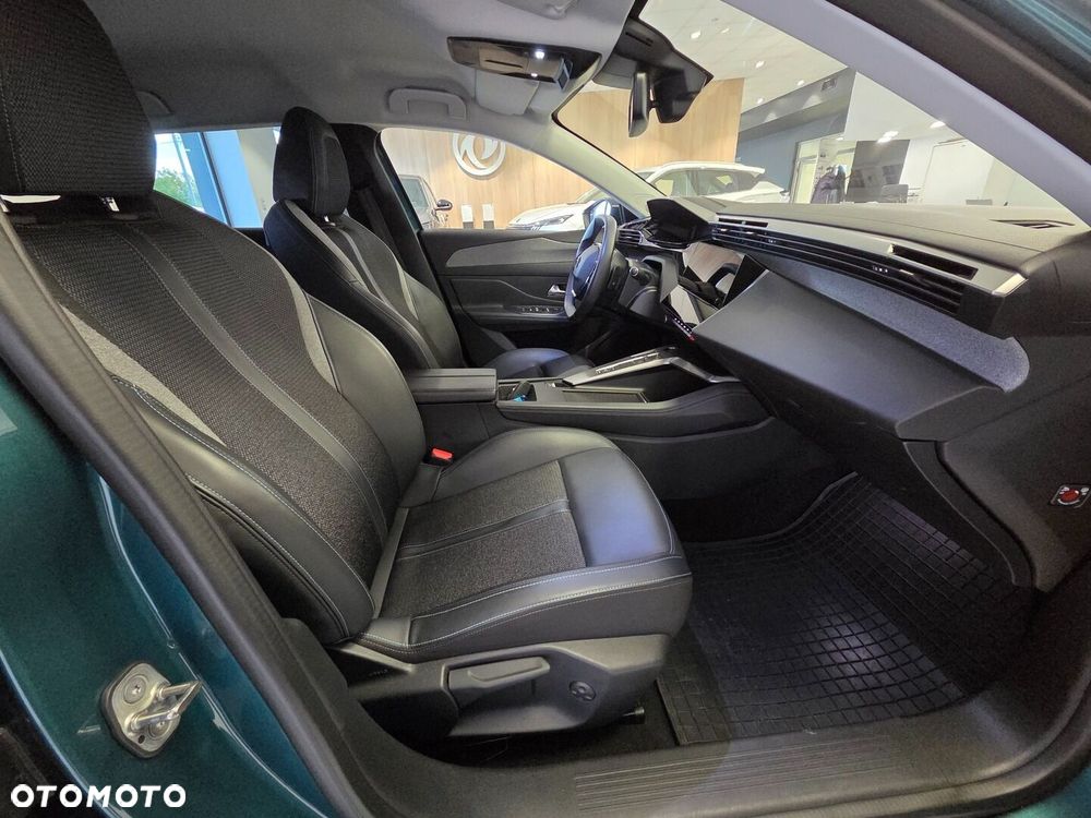 Peugeot 308 1.2 PureTech Allure Pack S&S EAT8 - 6