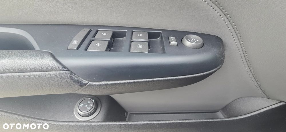 Cadillac SRX 3.0 V6 AWD Sport Luxury - 28