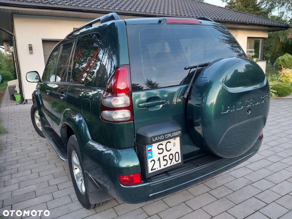 Toyota Land Cruiser - 7