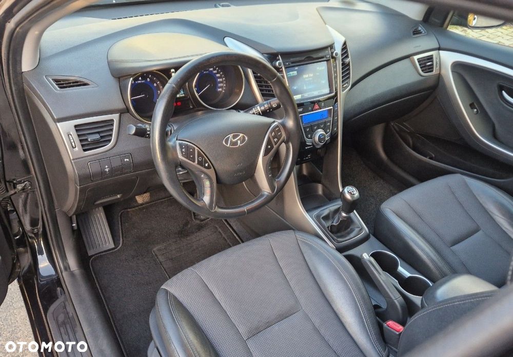 Hyundai i30 1.6 Fifa World Cup Edition - 19