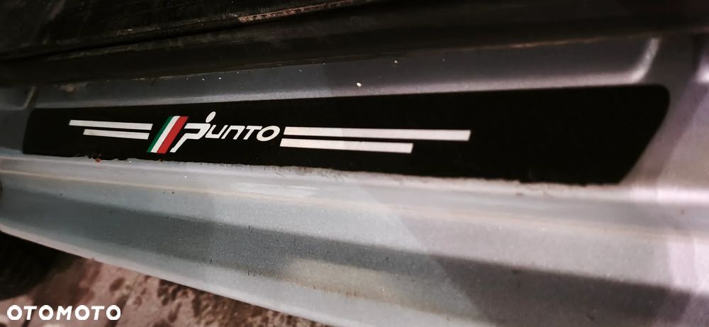 Fiat Punto - 23