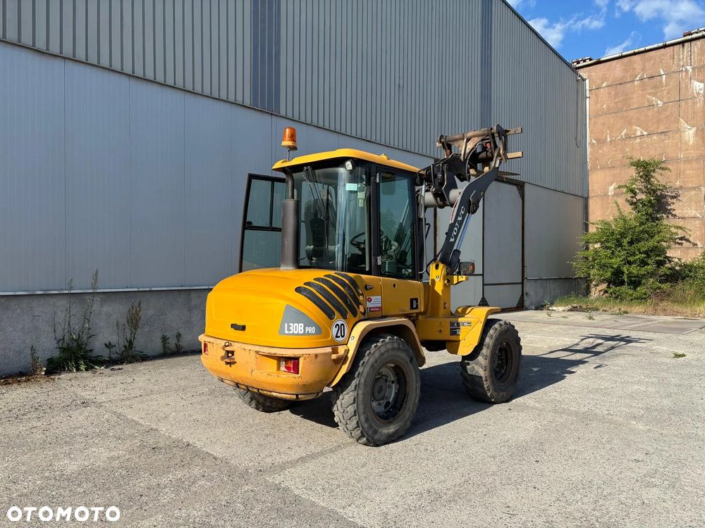 Volvo L30B Pro - 3