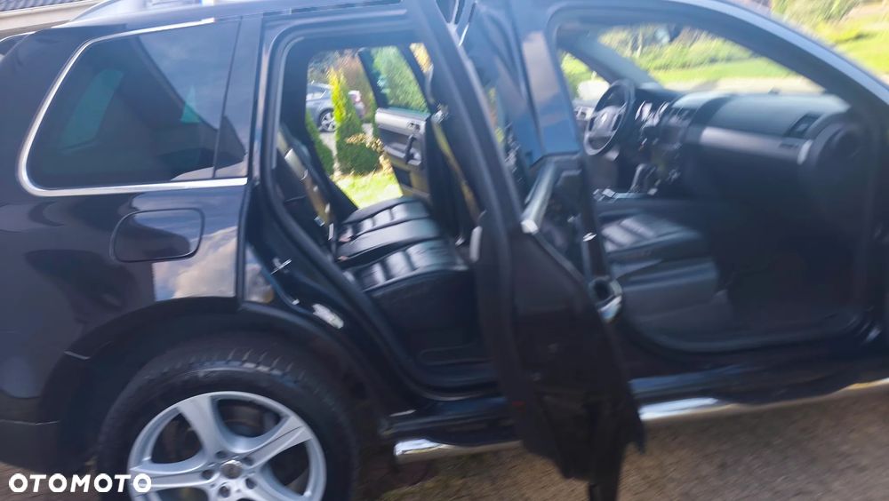Volkswagen Touareg 3.0 V6 TDI DPF Automatik Individual - 21