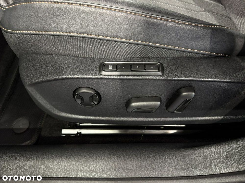 Cupra Formentor - 19