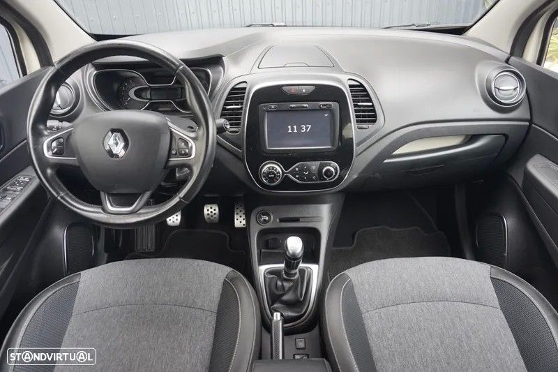 Renault Captur 1.2 TCe Exclusive - 3