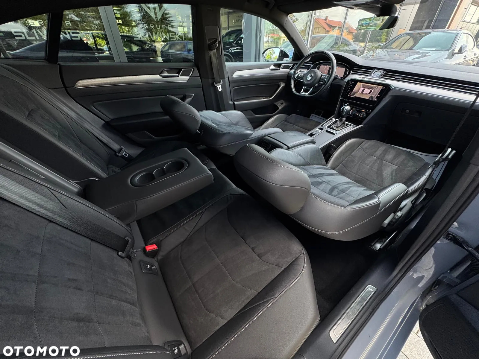 Volkswagen Arteon 2.0 TSI R-Line DSG - 12
