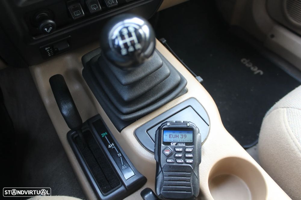 Jeep Cherokee 2.5 TD Sport - 19