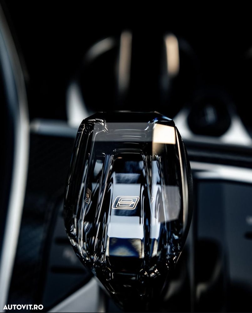BMW Seria 8 840d xDrive AT MHEV - 16