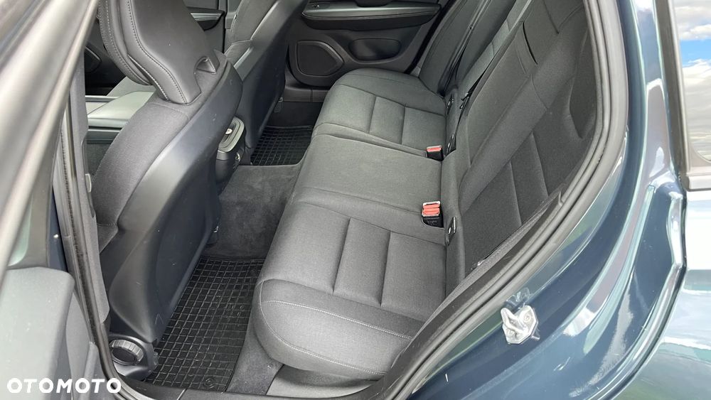 Volvo V60 - 10