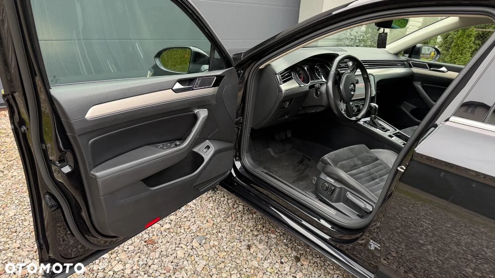 Volkswagen Passat 2.0 TSI (BlueMotion Technology) 4Motion DSG Highline - 6