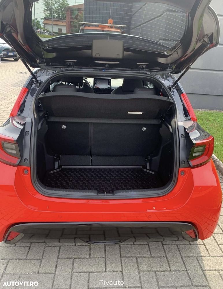 Toyota Yaris 130 1.5 VVT-i Style - 12