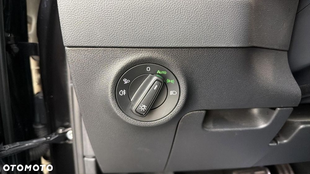 Skoda Karoq 1.5 TSI ACT Sportline DSG - 33