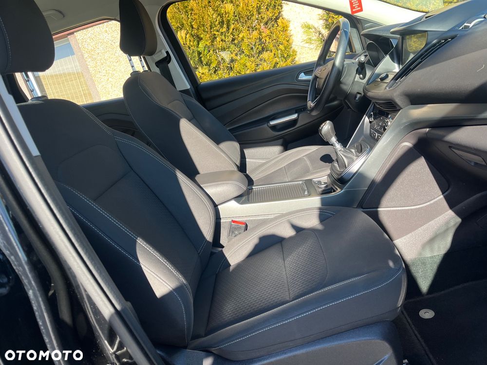 Ford Kuga 1.5 EcoBoost 2x4 Cool & Connect - 22