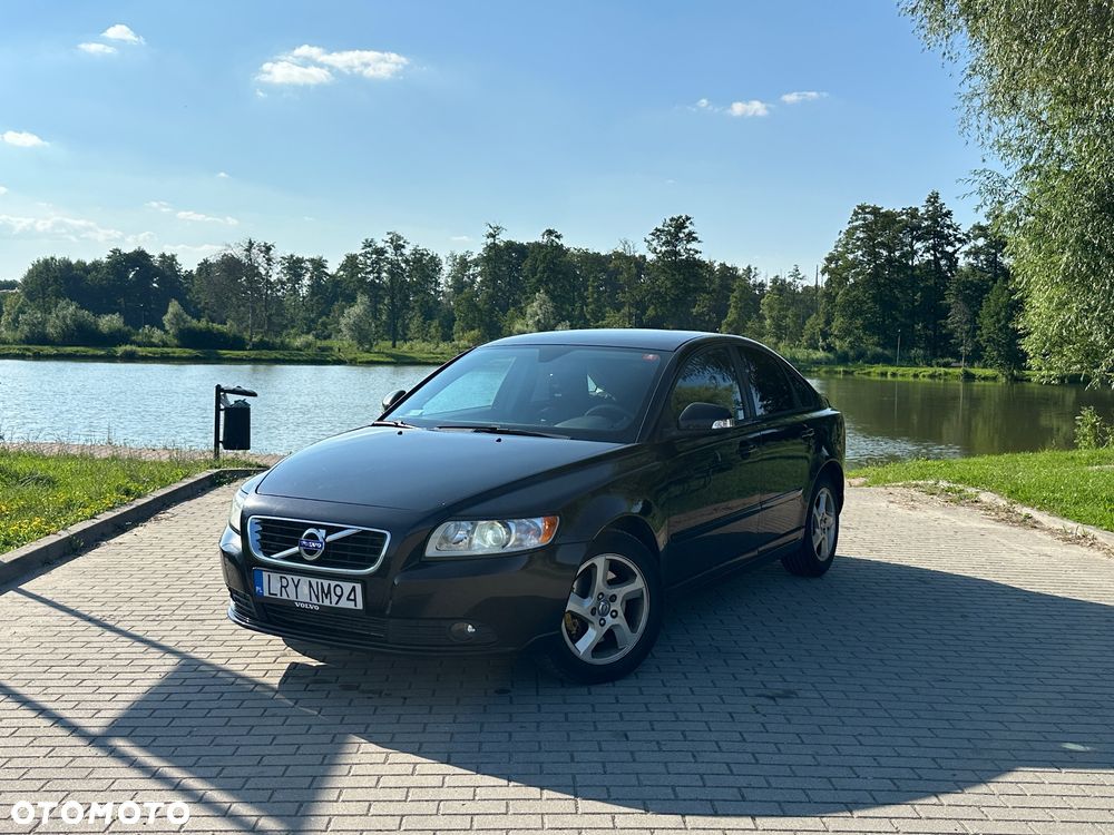 Volvo S40 T5 R-Design - 1