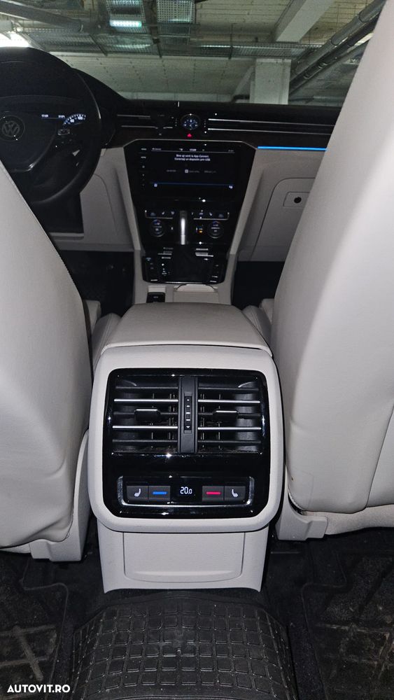 VOLKSWAGEN Passat 2018 — imagine 17
