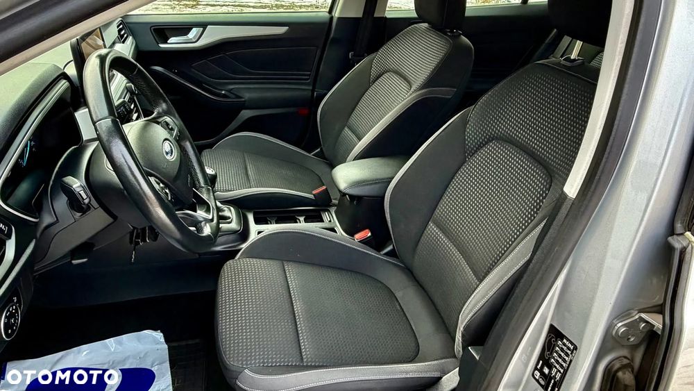 Ford Focus SW 1.5 EcoBlue S&S COOL&CONNECT - 5