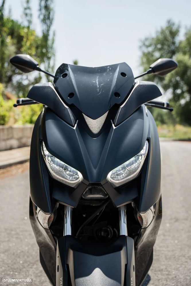 Yamaha X-Max 300 - 12