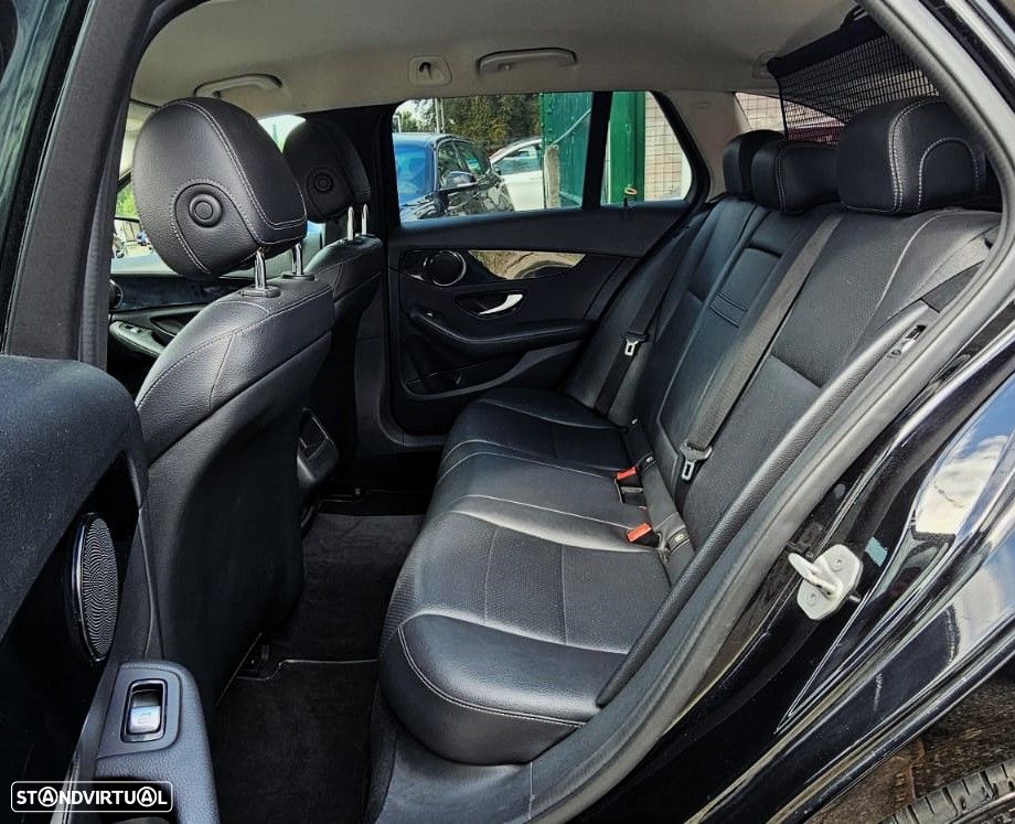 Mercedes-Benz C 180 d Avantgarde+ - 28