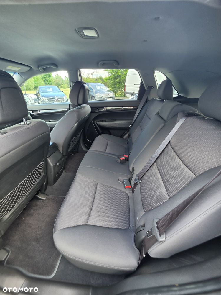 Kia Sorento - 7