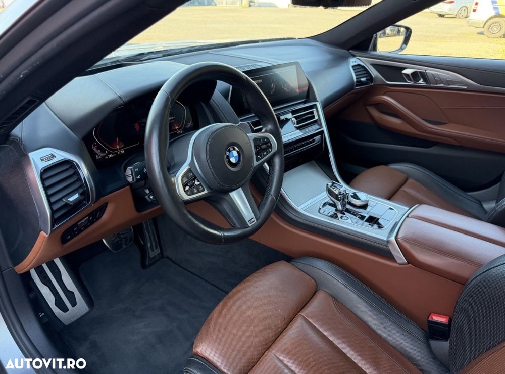 BMW Seria 8 - 10