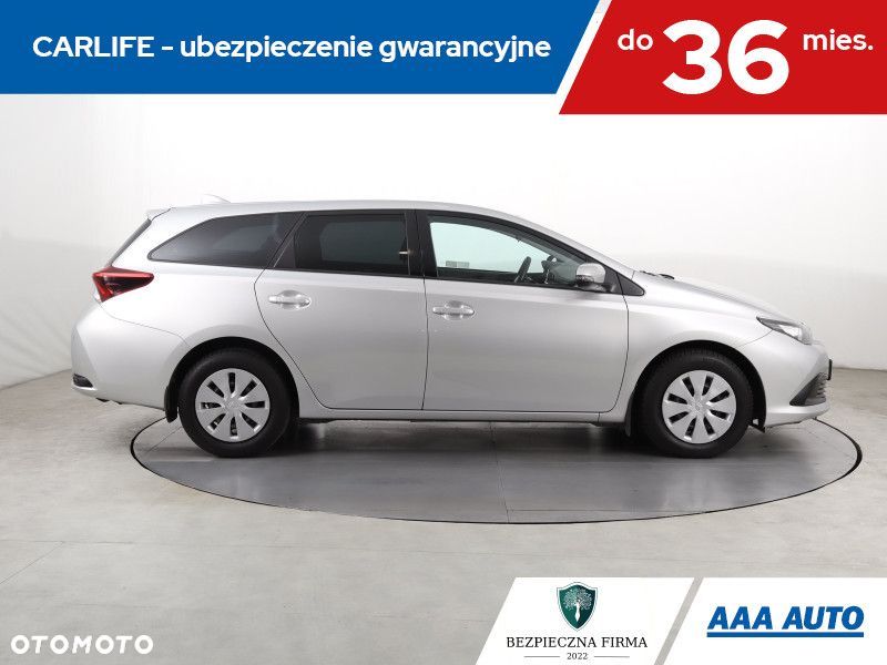 Toyota Auris - 7