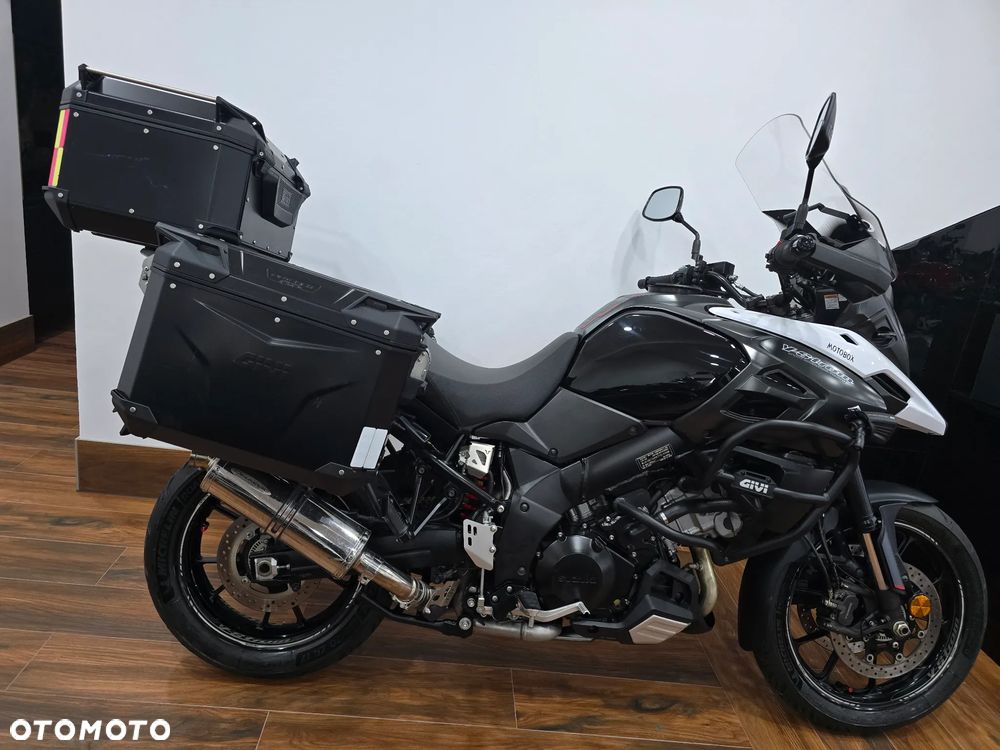 Suzuki DL - 3