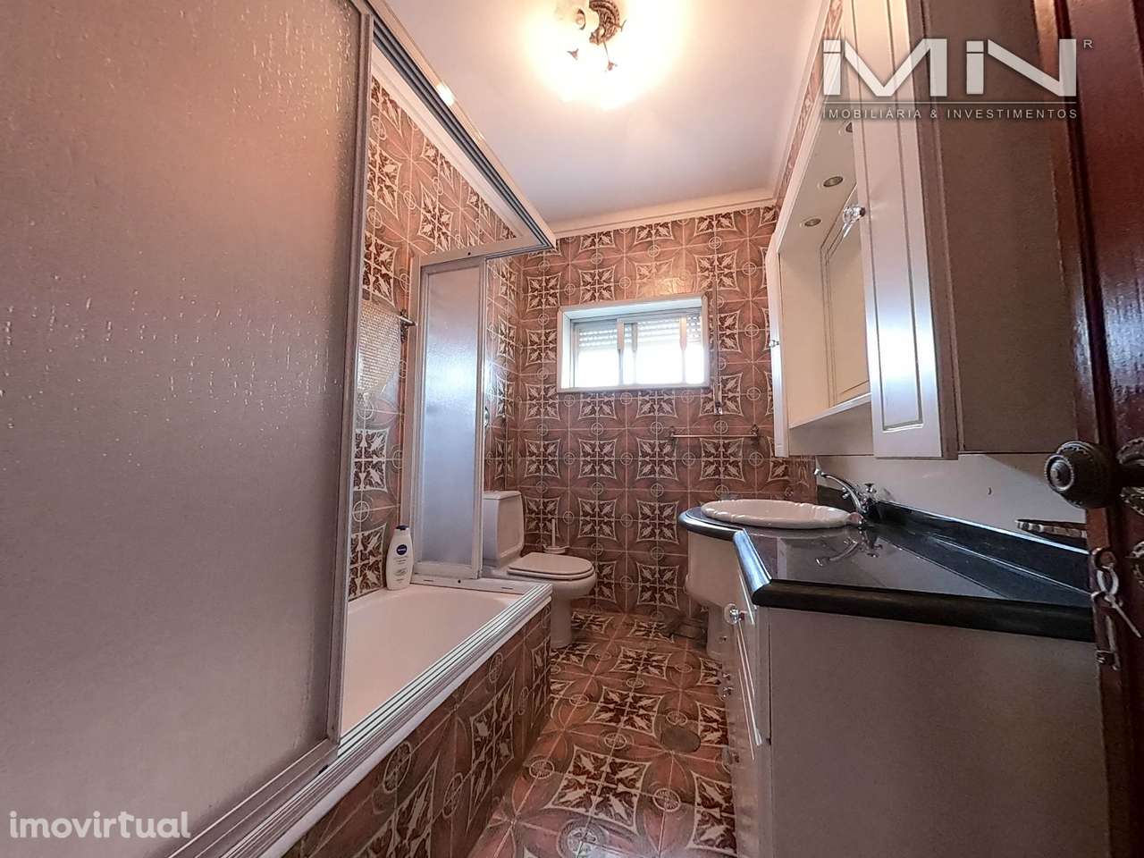 Quarto c/ Varanda a 2 minutos do Porto - Estudantes e professores - Grande imagem: 4/33