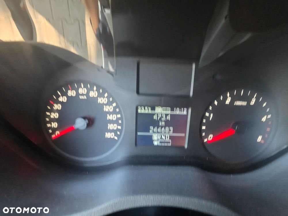 Mercedes-Benz Sprinter - 36