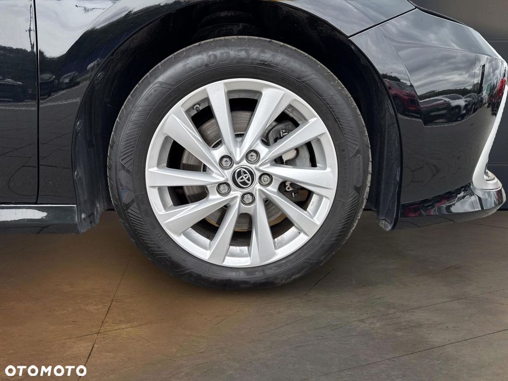 Toyota Camry 2.5 Hybrid Comfort CVT - 26