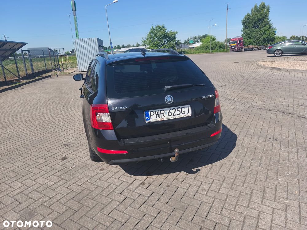 Skoda Octavia 2.0 TDI Ambition DSG - 4