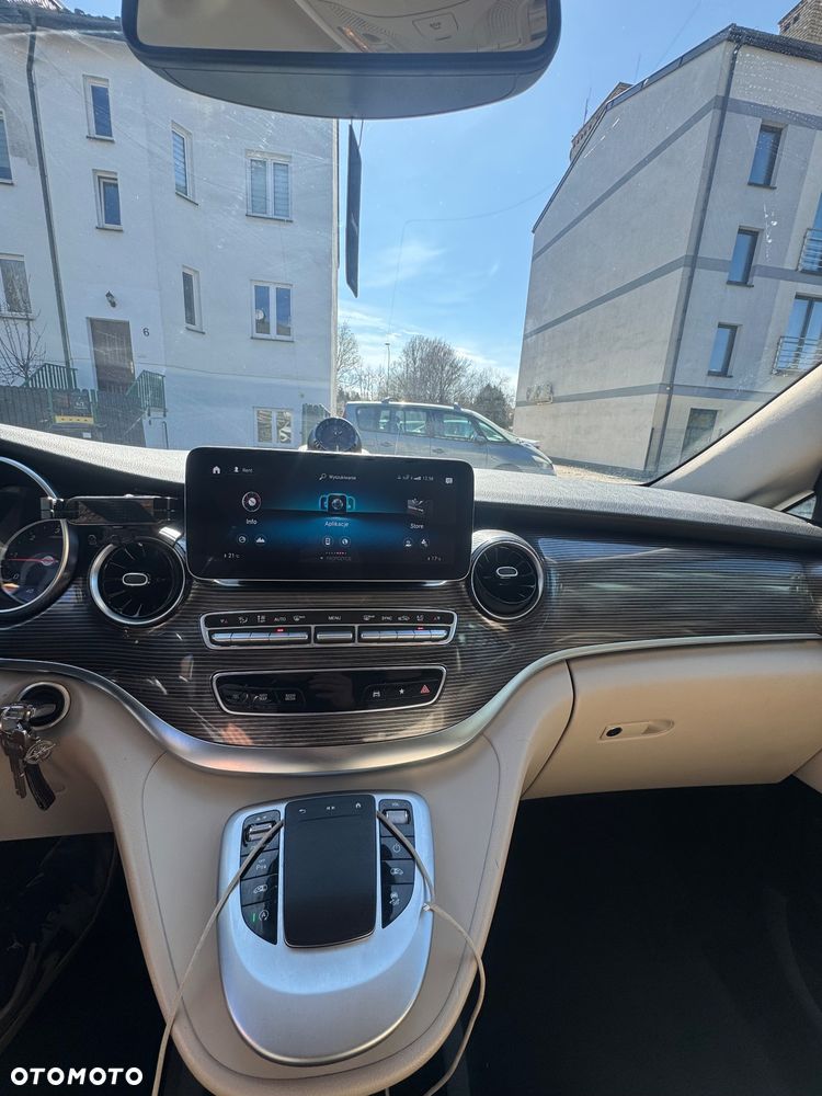 Mercedes-Benz Klasa V 300 d 4-Matic Avantgarde 9G-Tronic (d³ugi) - 7